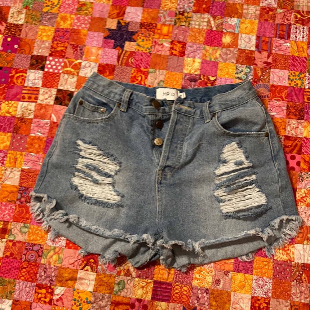 Distressed mom shorts